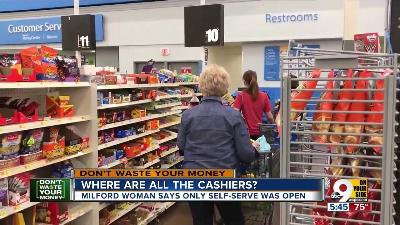 How Much Money Does A Cashier At Walmart Make