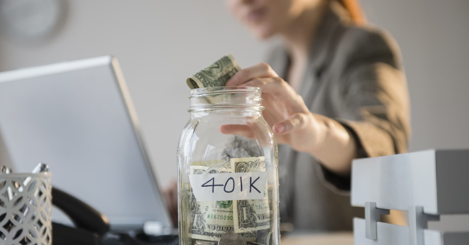These 10 companies offer the best 401(k) plans