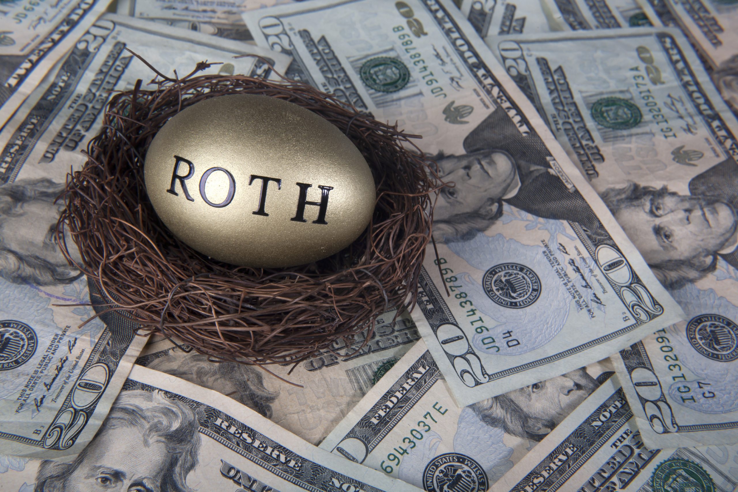 Whats the Difference Between a Traditional IRA and a Roth IRA?
